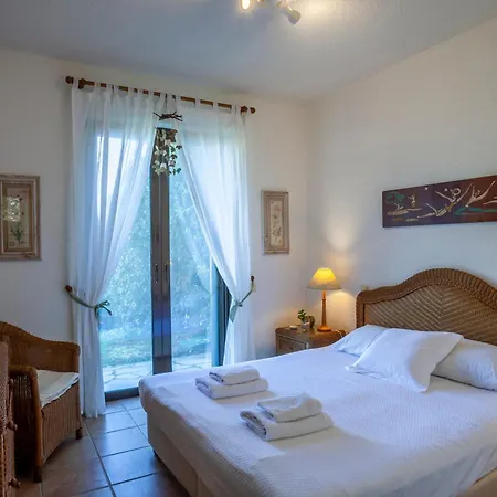 Vila Magnolia Bliss Calm & Cozy Villa, Sani Sani (Chalkidiki)
