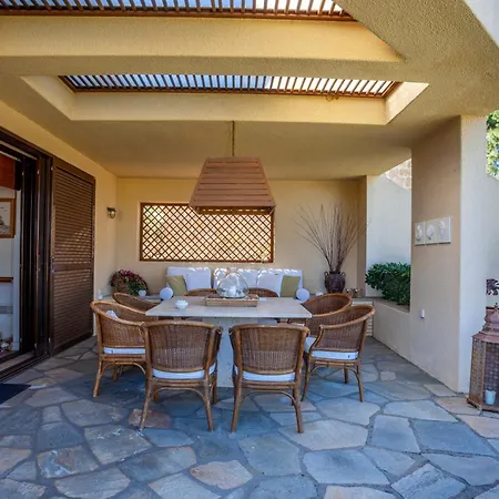 Vila Magnolia Bliss Calm & Cozy Villa, Sani
